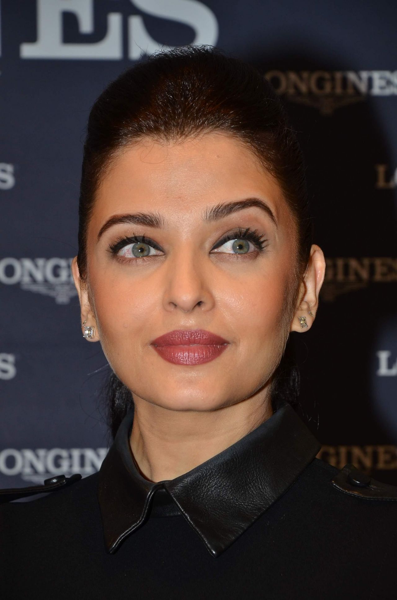 AISHWARYA RAI INAUGURATES NEW LONGINES BOUTIQUE MUMBAI3